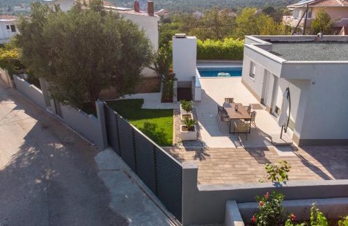 Vinisce Villa | d'House Vinišće