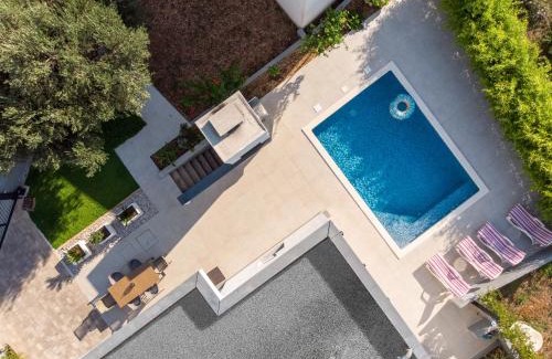 Vinisce Villa | d'House Vinišće