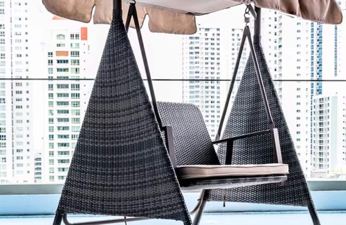 Tumba Vieja Apartment | Dazzling Apartment Ocean View