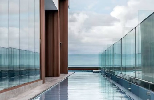 Tumba Vieja Apartment | Dazzling Apartment Ocean View