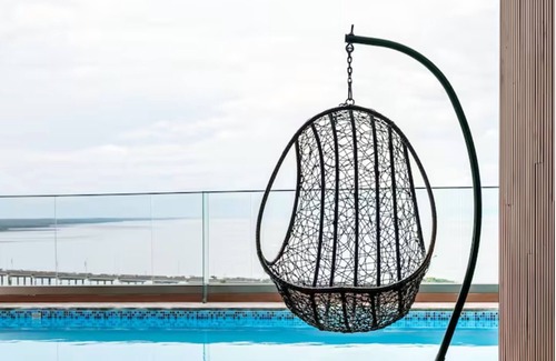 Tumba Vieja Apartment | Dazzling Apartment Ocean View