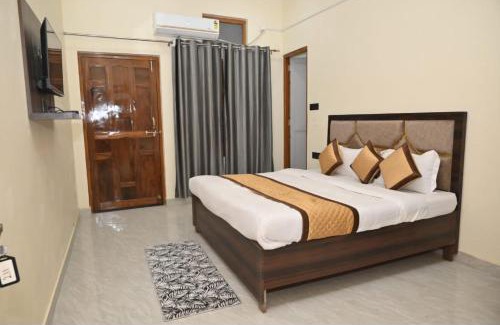Ayodhya Hotel | De Classico Residency