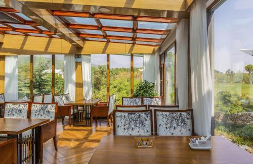 Dengfeng Hotel | Dengfeng Zhongzhou Huading Hotel