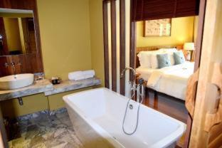 Plai Laem Resort | Deva Beach Resort Samui