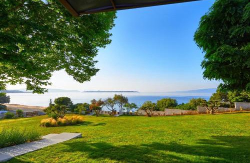 Develikia Villa | Develikia Private Villas Aethēris Ierissos