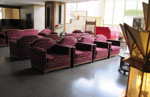 Chang Khlan Hotel | Diamond River Ping Petch-Ngam Hotel