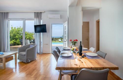 Daratsos House | DIMITRA apartment with private pool and sea view -the ground floor of a two storey building