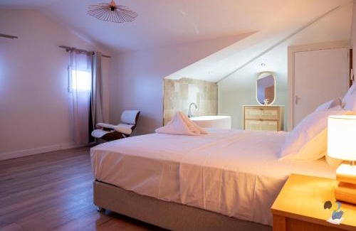 Sainte-Rose House | Dodoterla - BoisBlanc