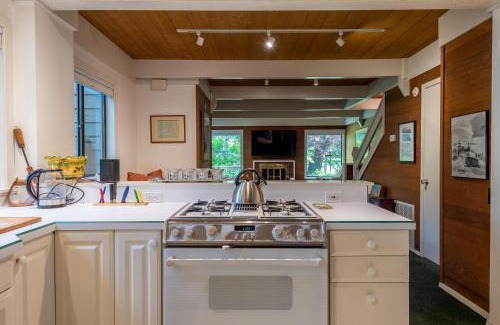 Elkhorn Apartment | Dollar Meadows Condo 1396