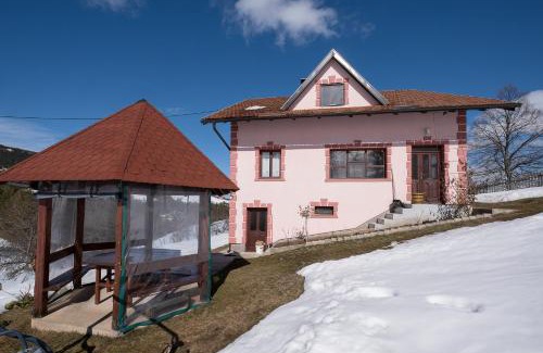 Zlatibor Apartment | Domaćinstvo Spasenić