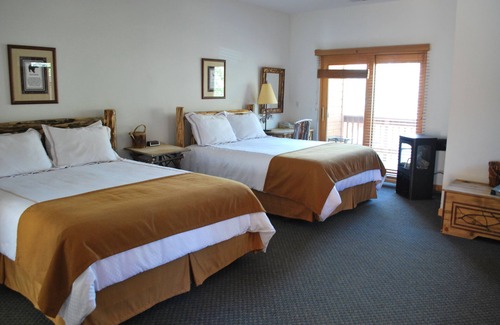 June Lake Resort | Double Eagle Resort & Spa