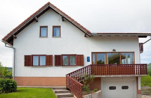 Catrnja House | Double Room Smoljanac 14023b