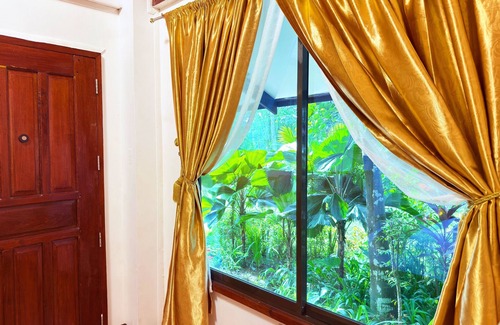 El Nido Resort | Doublegem Beach Resort and Hotel