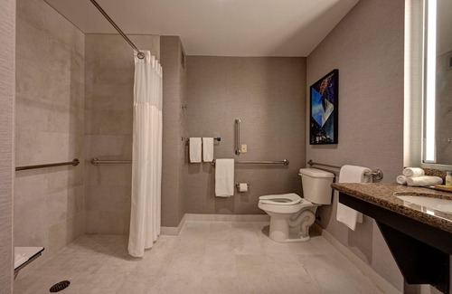 Dupont Hotel | DoubleTree by Hilton Denver International Airport