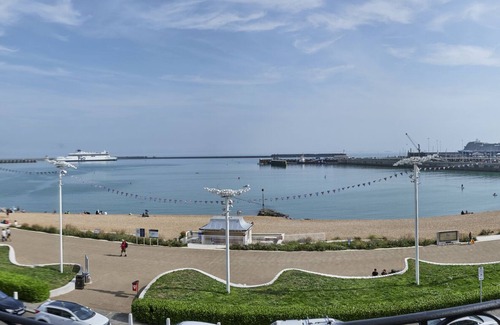 Dover Hotel | Dover Marina Hotel & Spa, Tapestry Collection by Hilton