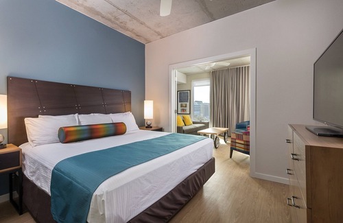Civic District Resort | Downtown Austin Resort Studio Deluxe