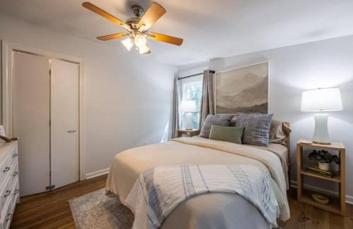 Athens House | Downtown Bungalow Less than 1.5 Miles to UGA