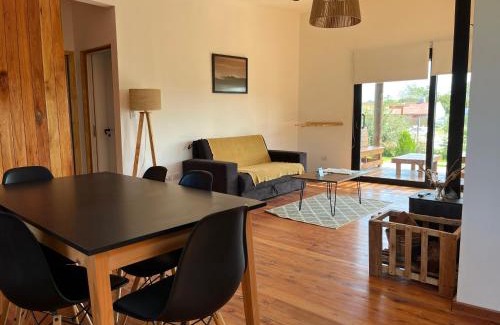 Colonia Chapadmalal House | Dread Chapa Shack - CASA 3 - Casa en complejo Para 6 PAX Con Parrilla A 4 Cuadras del Mar - Hola Sur