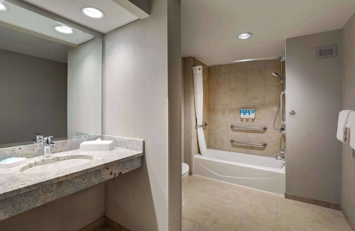 Springfield Hotel | Drury Inn & Suites Springfield IL