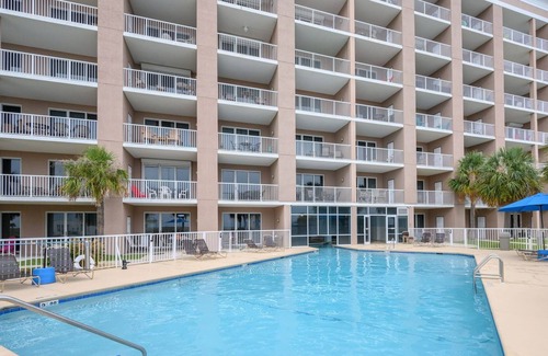 Fort Morgan Condo | Dunes 304 Gulf View Condo with Pool and Hot Tub Access by RedAwning