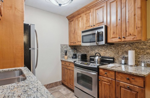 Matterhorn Village Apartment | Eagle Point Resort