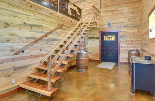 Early House | Early Cabin with Deck about 20 Mi to Lake Brownwood!