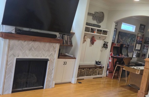 Hope Gardens House | Early Check-in/Late Checkout! 1 mile to Broadway.