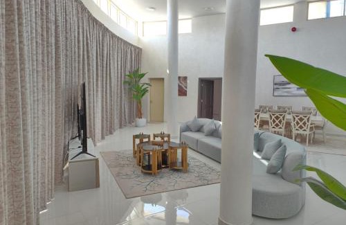 Dibba House | Ebreez lounge