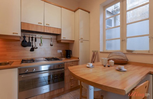 Senglea Apartment | Eclectic Apartment With Incredible Harbour Views