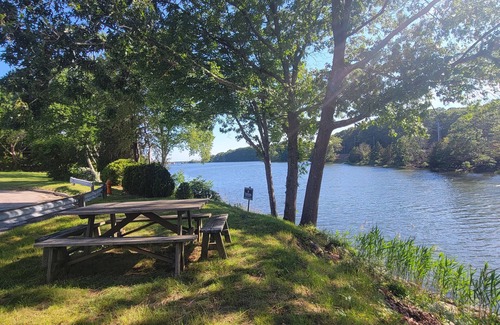 Waterford Apartment | Efficiency on Jordan's Cove.