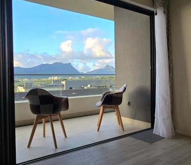 Candos Apartment | Elandor Suite North Minissy Moka