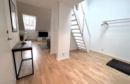 Olivedal Apartment | Elegant Apartment in the Heart of the City