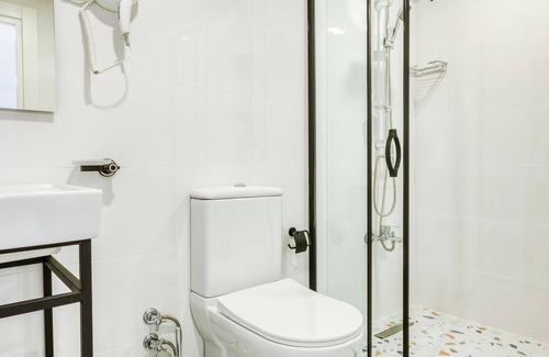 Moda Hotel | Elephant In The Room Hotel