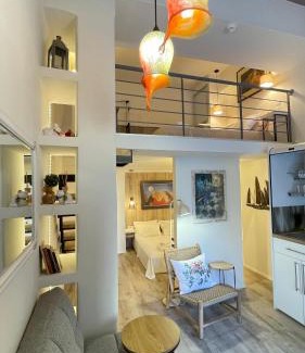 Thessaloniki City Centre Apartment | Elizabeth's Loft