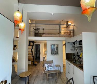 Thessaloniki City Centre Apartment | Elizabeth's Loft