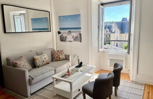 Deauville City Centre Apartment | En face de l'hôtel Normandy - Appartement dernier étage