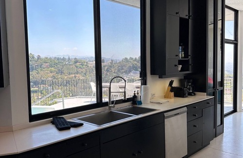 Bel Air House | Epic Views: Bel Air Mid-Century!