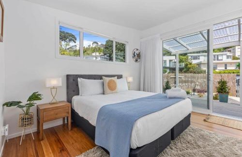 Kohimarama House | Escape to Kohi Cottage - Your Beachside Haven