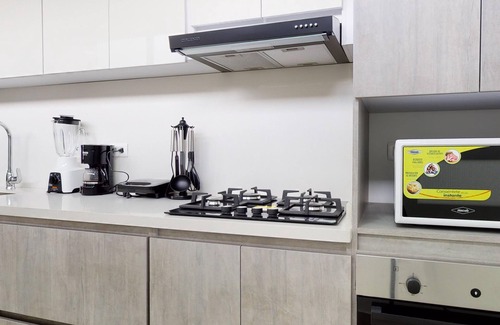 Chico Norte III Apartment | Espacioso Apartamento Ubicado Cerca de los Mejores Centros Médicos y Estéticos