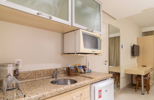 Jurere Apartment | Estúdios Modernos em Resort pé na areia - Jurerê Beach Village JBVJR
