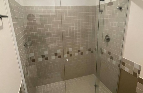 Alphaville Industrial Apartment | Excelente Flat Wifi Piscina AC