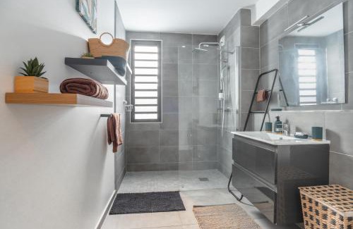 La Saline Les Bains Apartment | Exceptionnel ! Appart luxueux à 8 min à pied du lagon