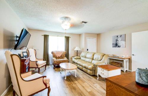 Brooksville House | Explore Weeki Wachee Springs Pet-Friendly Home