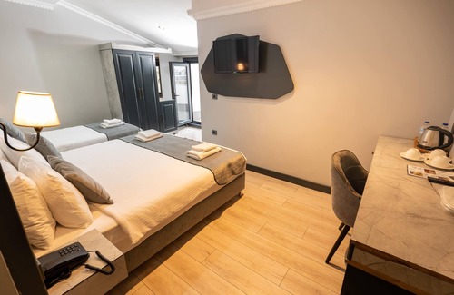 Arnavutkoy Hotel | Express Plus Hotel