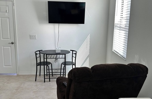 Lutz Apartment | Extra Large studio with Pool, Gym, Queen bed, huge walk in shower.