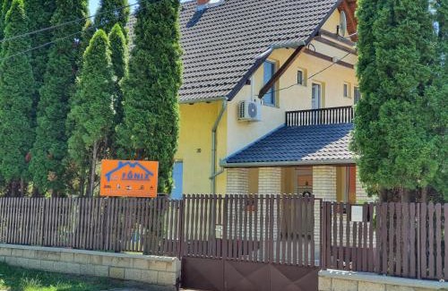 Zamardi House | Főnix Üdülőház Zamárdi