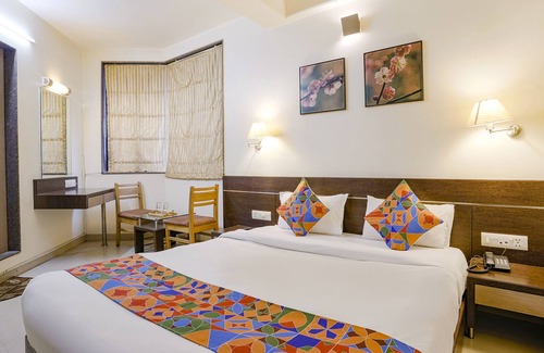 Swargate Hotel | Fabhotel Gandharva Residency
