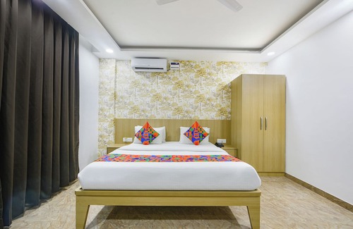 DLF City Hotel | Fabhotel Luxe 8 Stayz