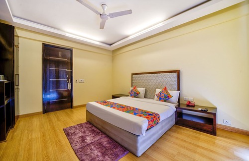 DLF Phase 3 Hotel | Fabhotel Rivlet