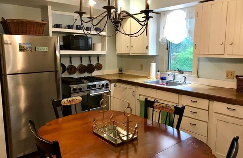 Edgartown House | Family-friendly 4 Bedroom House on Chappy - Book Now for Summer 2024